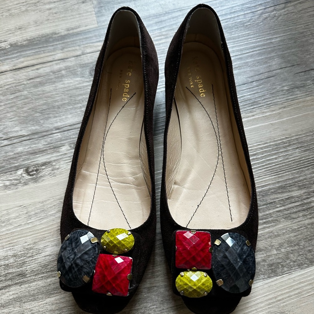 kate spade…old school~Italian made flats with jewels and dust bag